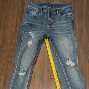 Stylish Blue Distressed Women Jeans